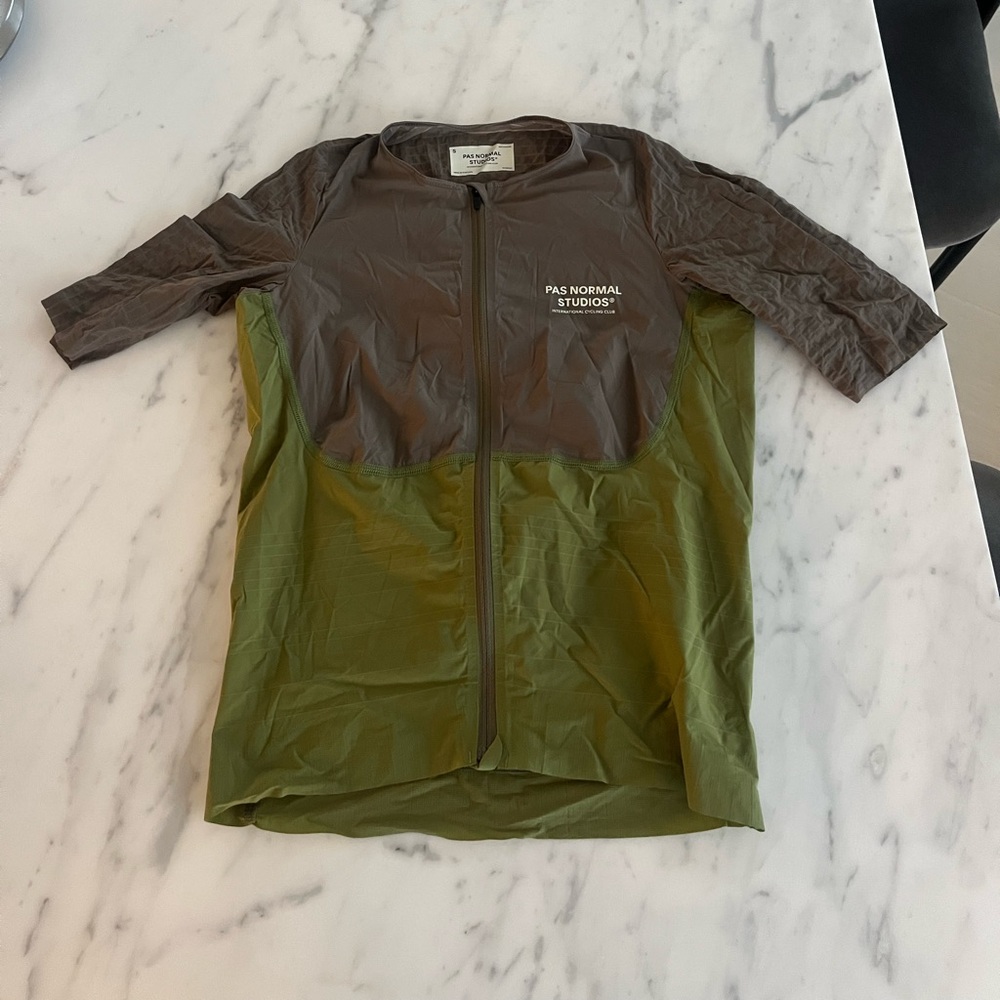 Pas normal studios women’s small cycling jersey